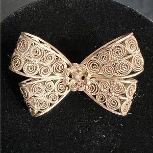Vintage Sterling 925 Filigree Bow Pin Broach Marked H.O.  Size: 1” X 1.5”